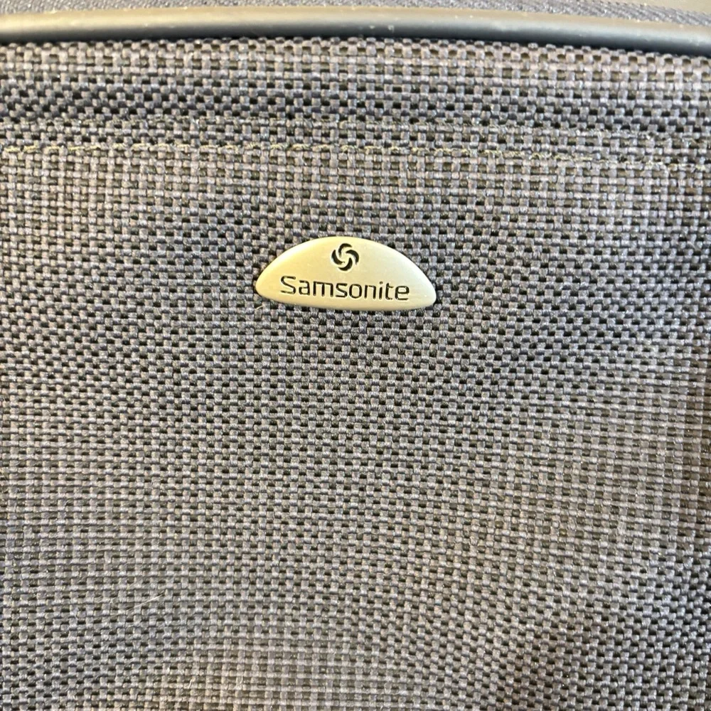 Samsonite Travel Luggage Case Heavy Duty 15